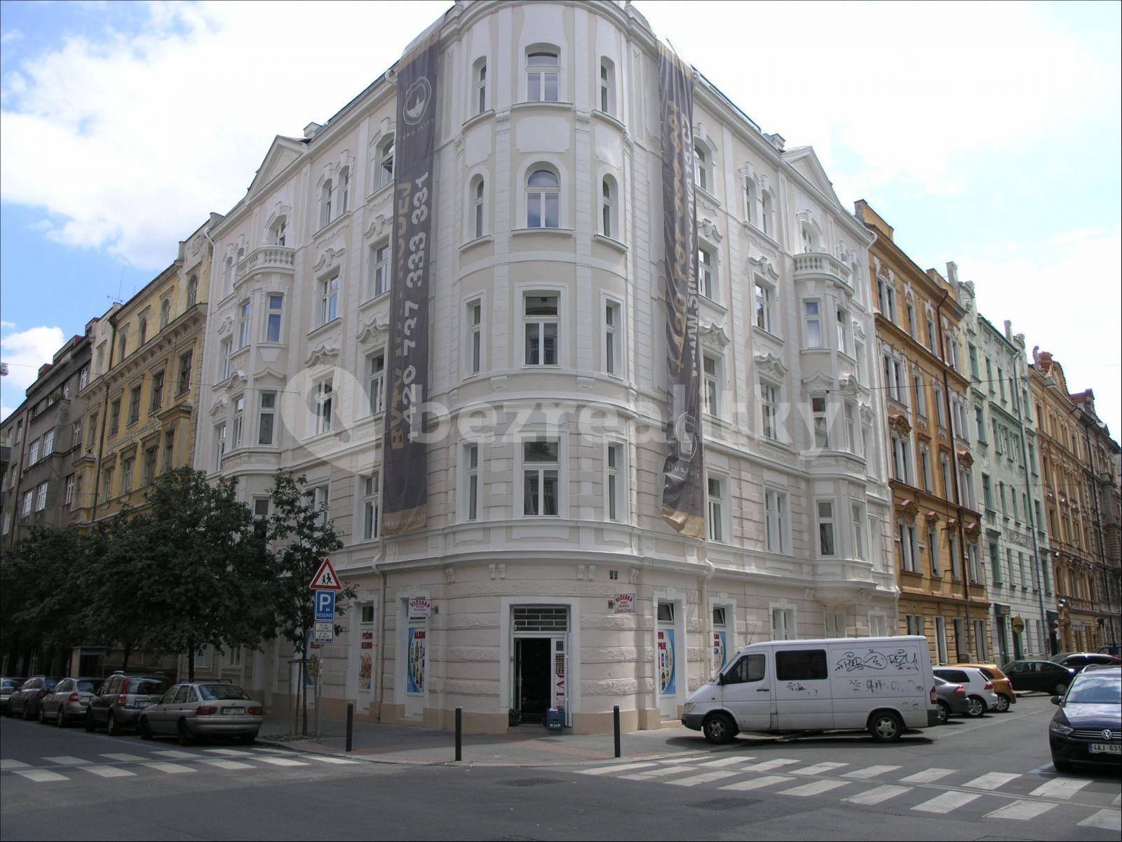 Studio flat to rent, 34 m², Šimáčkova, Prague, Prague