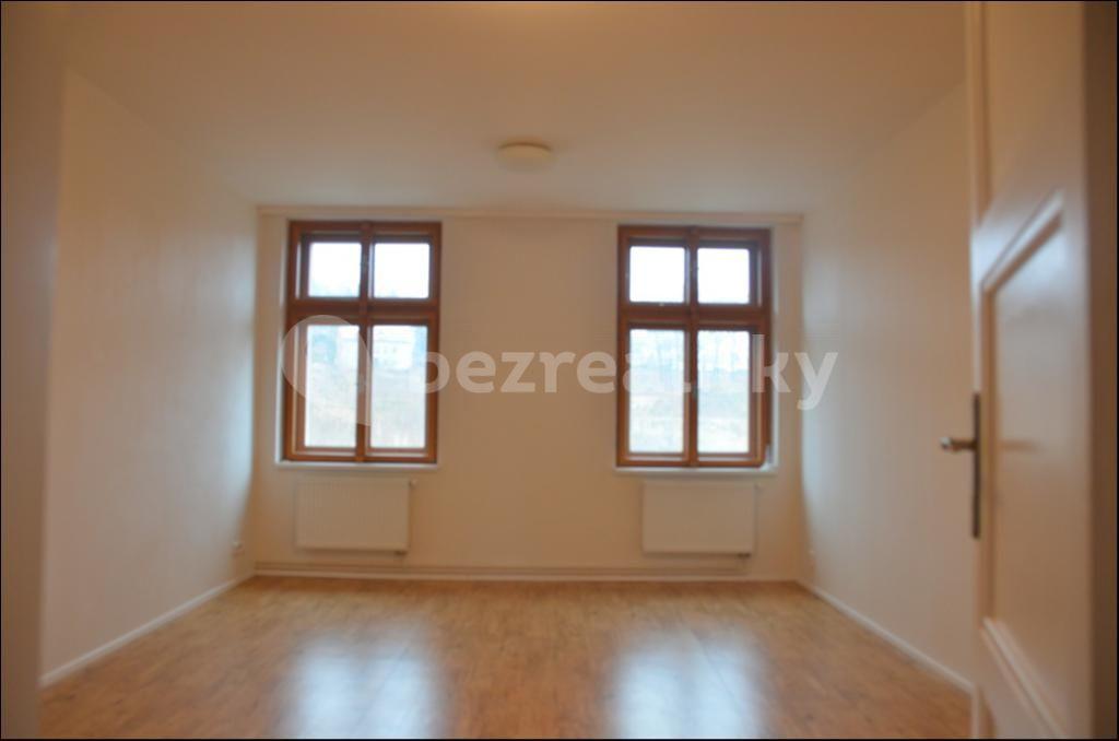 2 bedroom with open-plan kitchen flat to rent, 73 m², Na Perštýně, Liberec, Liberecký Region