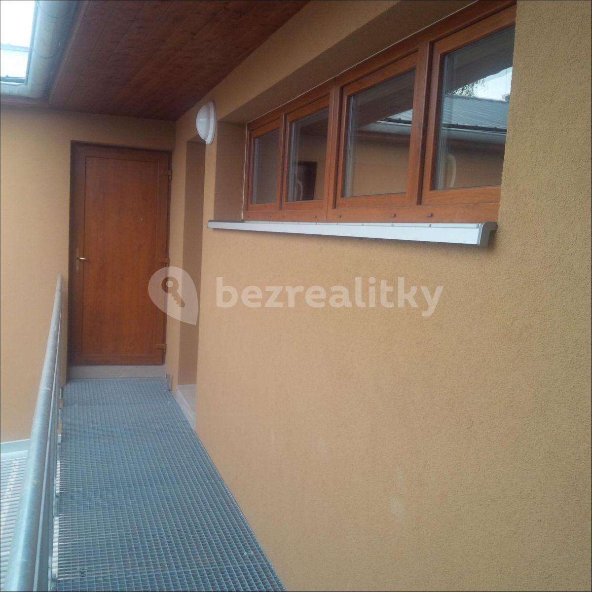 1 bedroom with open-plan kitchen flat to rent, 75 m², 435, Kožušany-Tážaly, Olomoucký Region