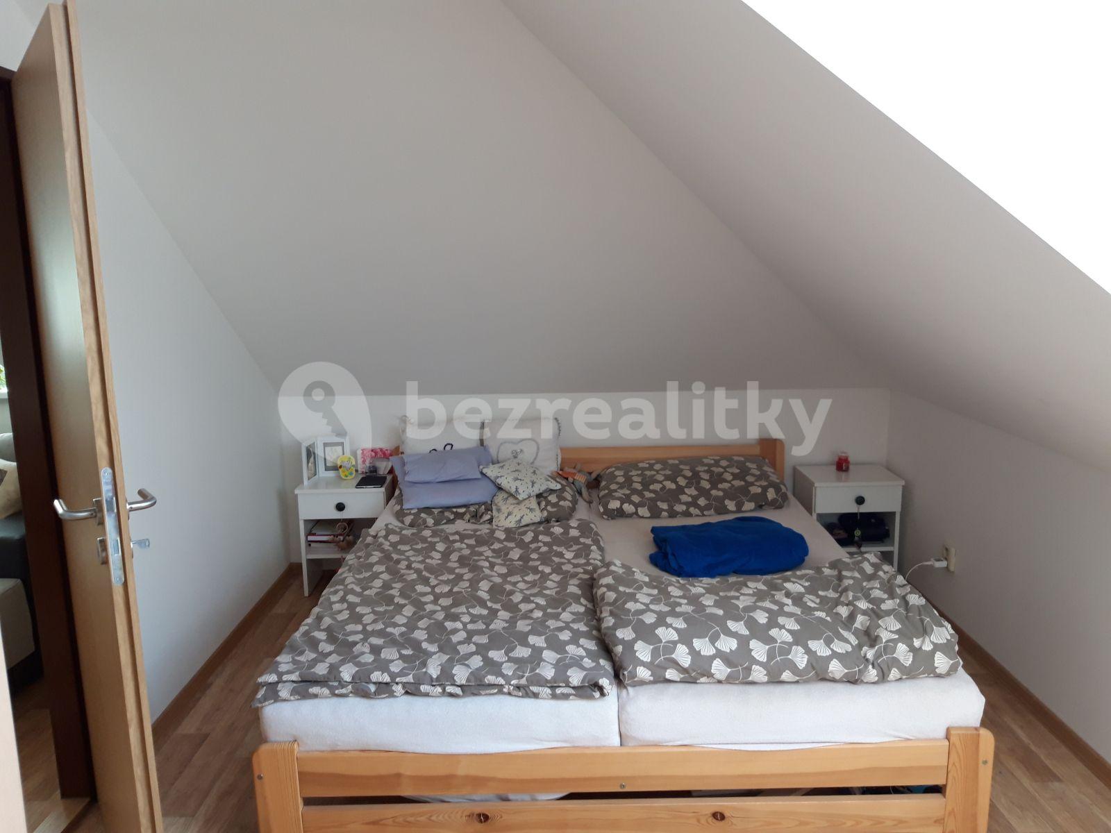 1 bedroom with open-plan kitchen flat to rent, 59 m², Říčařova, Hradec Králové, Královéhradecký Region