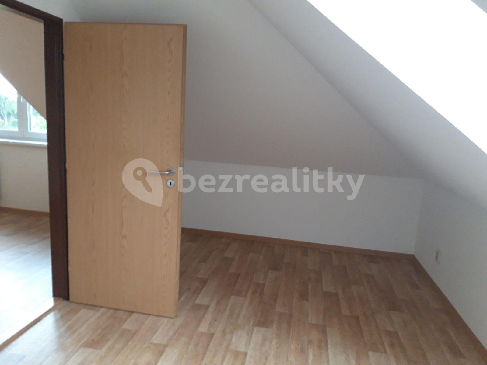 1 bedroom with open-plan kitchen flat to rent, 59 m², Říčařova, Hradec Králové, Královéhradecký Region