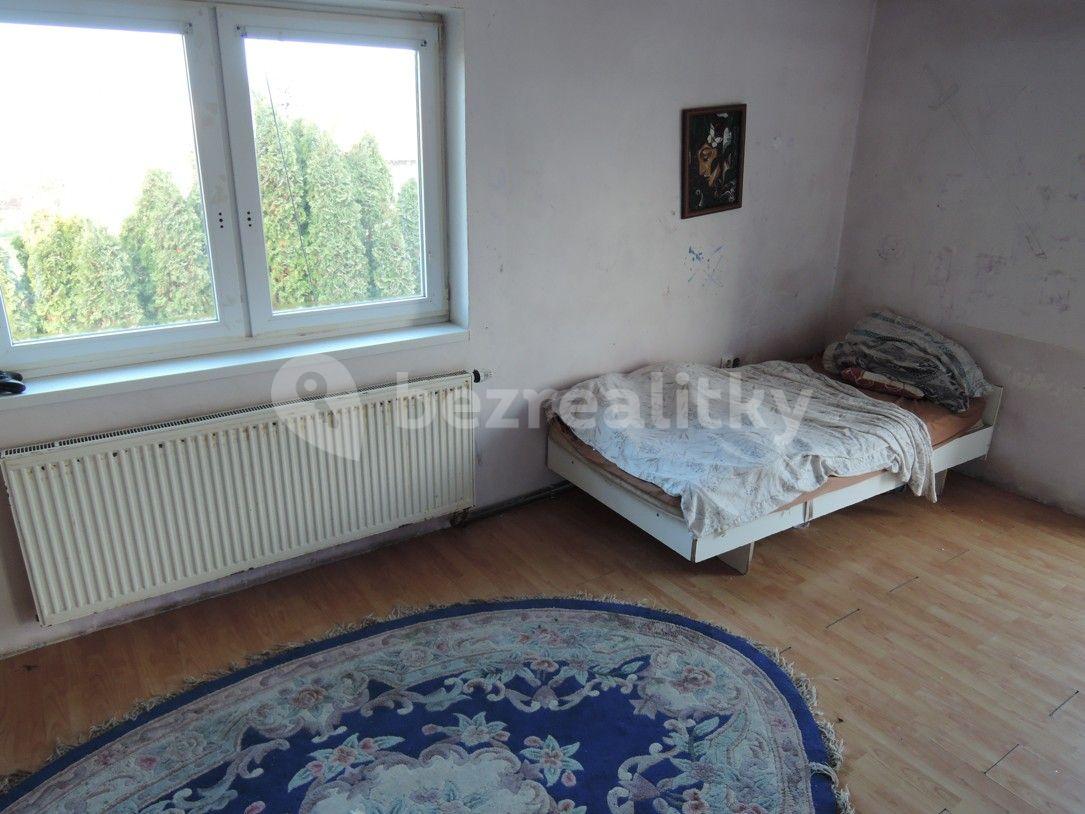 house to rent, 180 m², Zahradní, Cerhenice, Středočeský Region