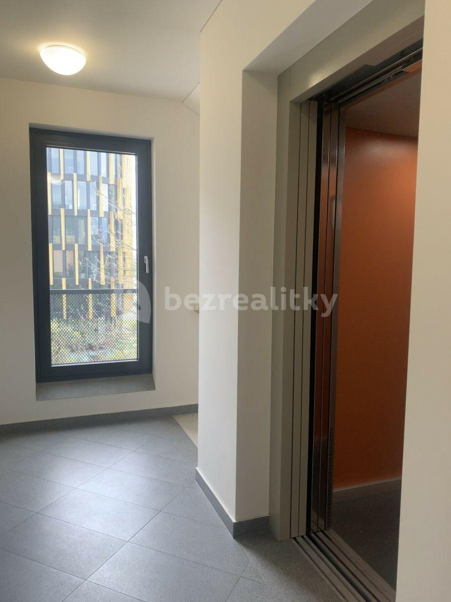 Studio flat to rent, 53 m², Adamova, Prague, Prague