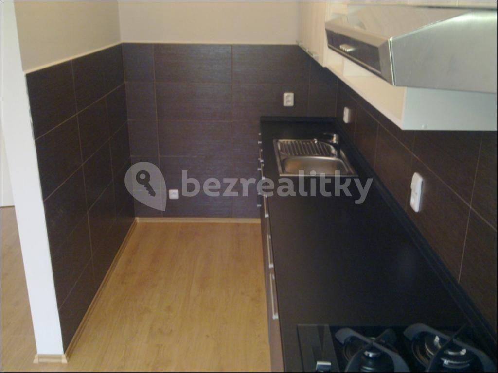 2 bedroom with open-plan kitchen flat to rent, 74 m², Moravská, Karlovy Vary, Karlovarský Region