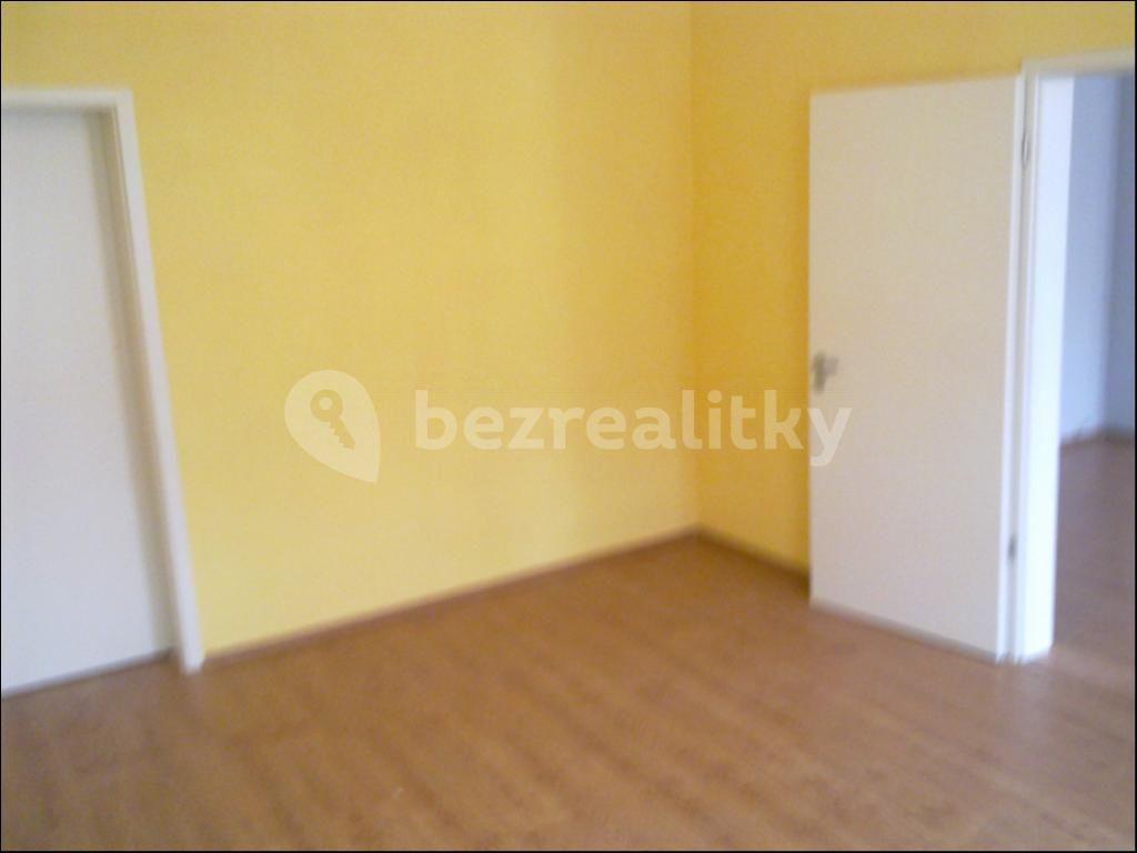 2 bedroom with open-plan kitchen flat to rent, 74 m², Moravská, Karlovy Vary, Karlovarský Region