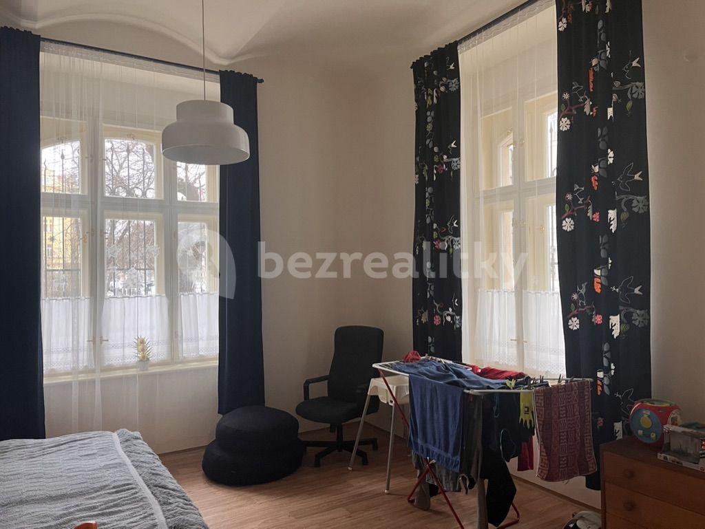 1 bedroom with open-plan kitchen flat to rent, 50 m², Křižíkova, Prague, Prague