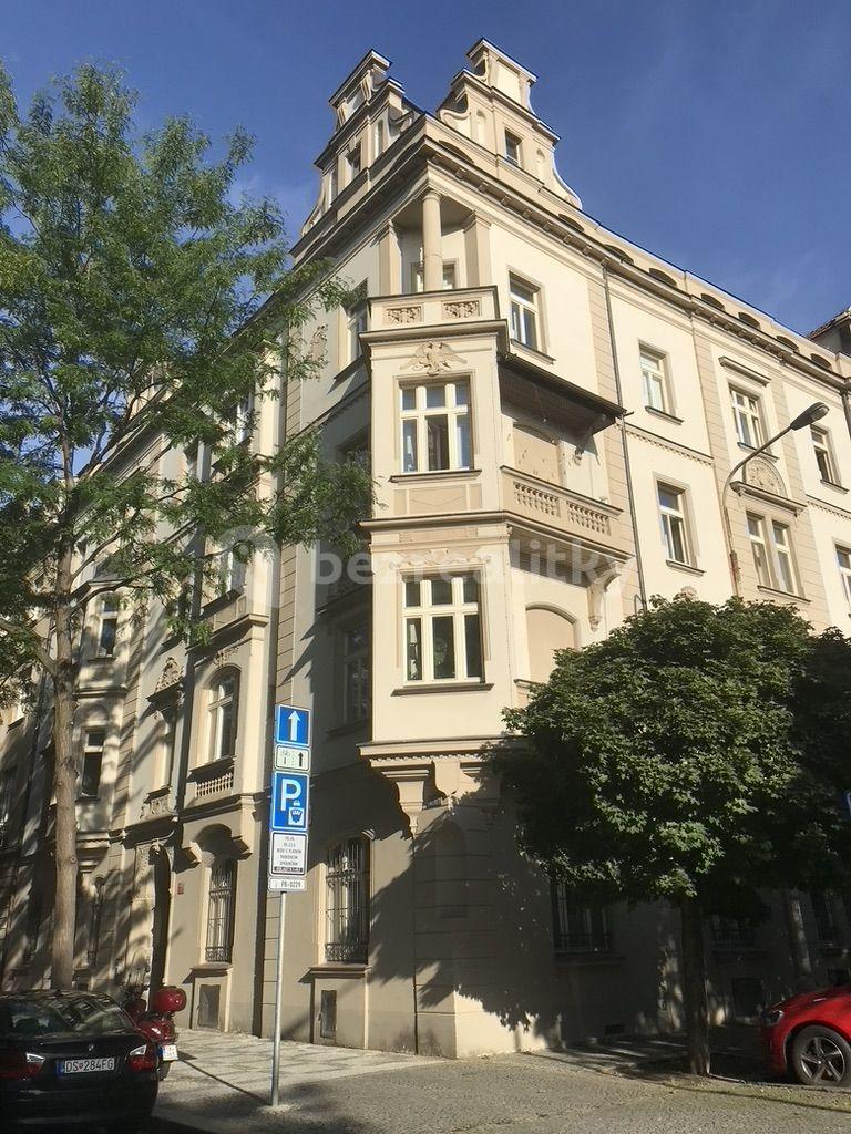 1 bedroom with open-plan kitchen flat to rent, 50 m², Křižíkova, Prague, Prague