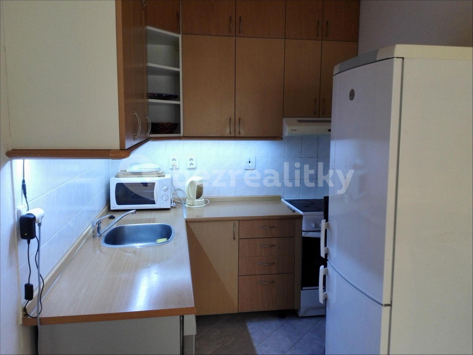 2 bedroom flat to rent, 61 m², náměstí V. Řezáče, Karlovy Vary, Karlovarský Region