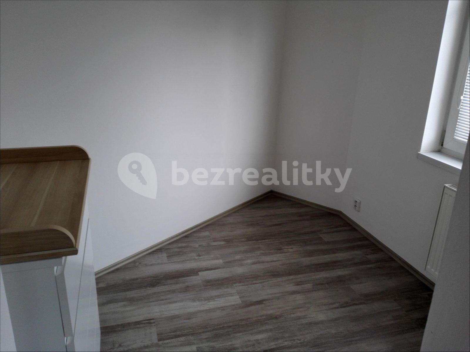 2 bedroom flat to rent, 61 m², náměstí V. Řezáče, Karlovy Vary, Karlovarský Region