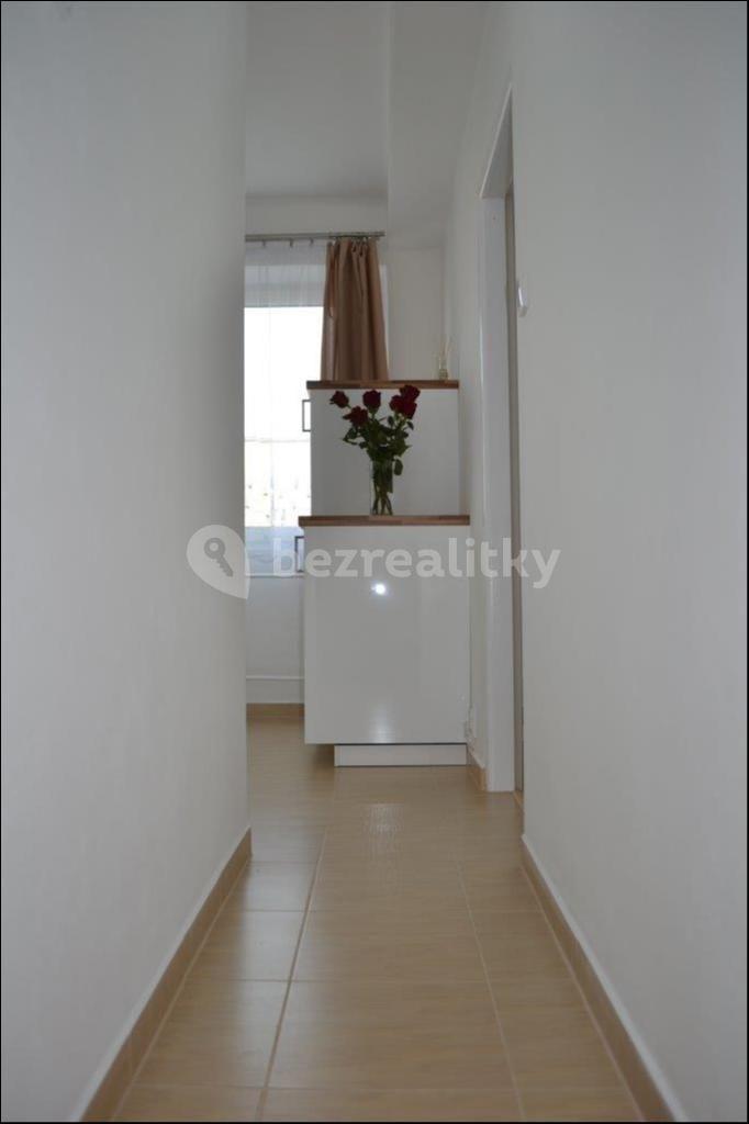 1 bedroom flat to rent, 32 m², náměstí Na Balabence, Prague, Prague