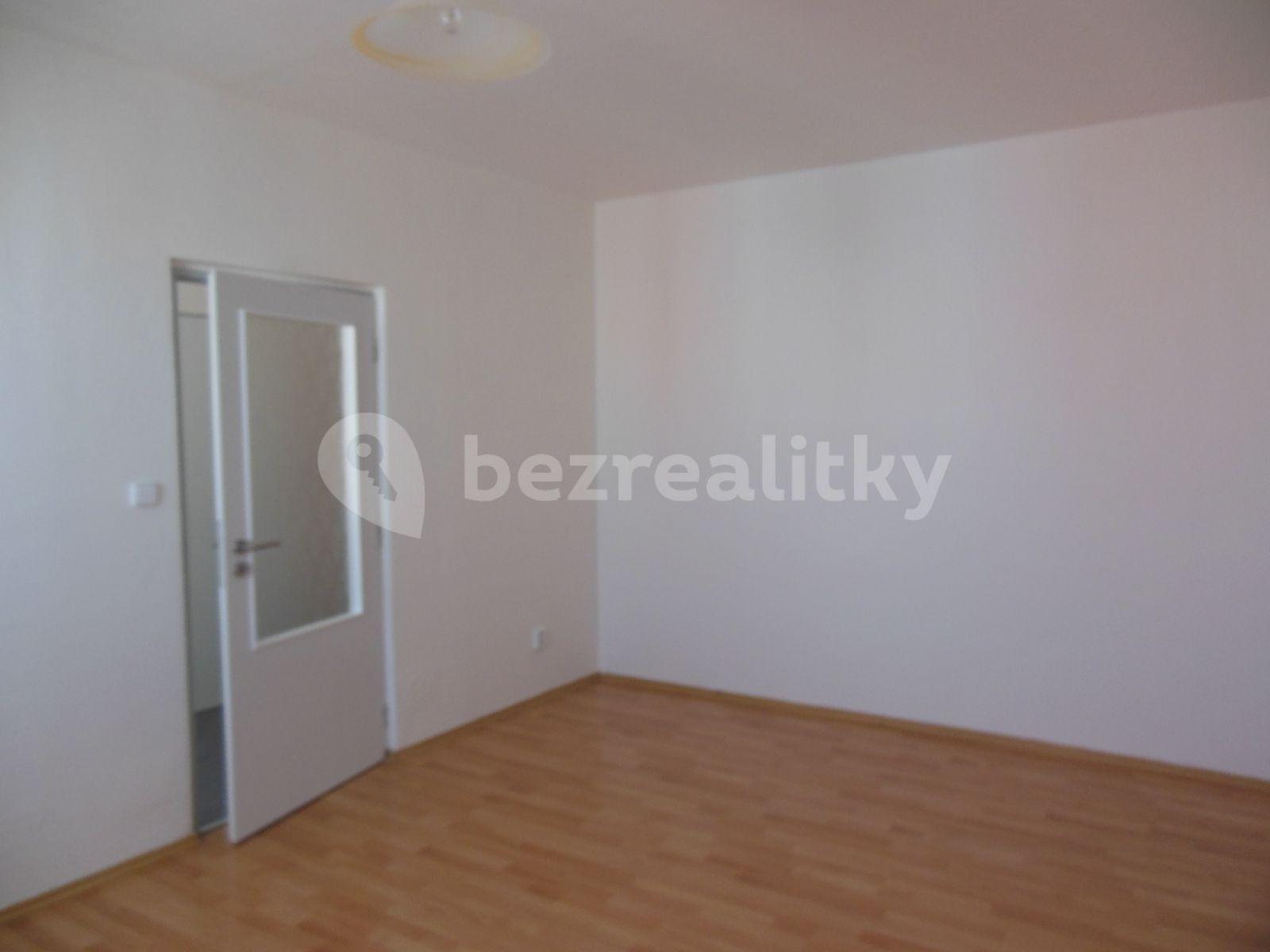 1 bedroom flat to rent, 35 m², Formánkova, Hradec Králové, Královéhradecký Region