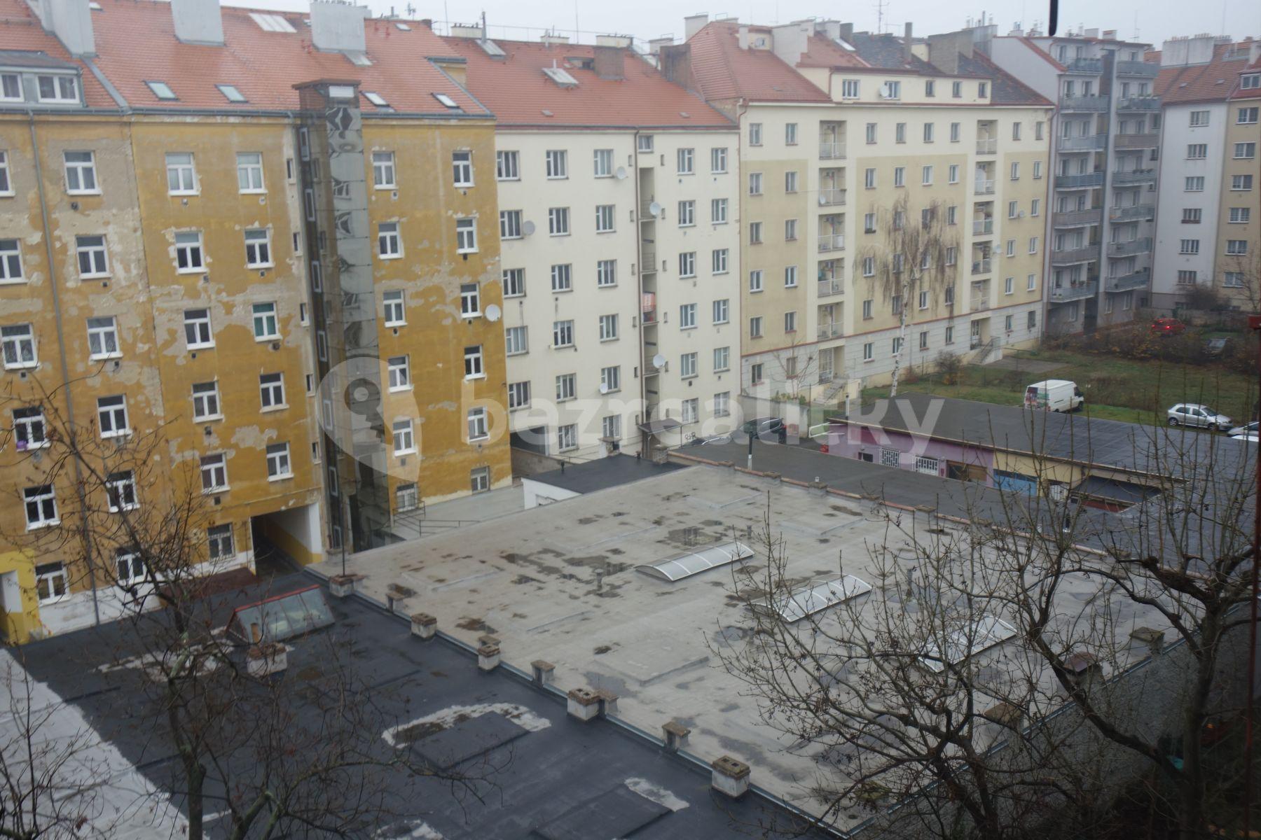 1 bedroom with open-plan kitchen flat to rent, 42 m², Biskupcova, Prague, Prague