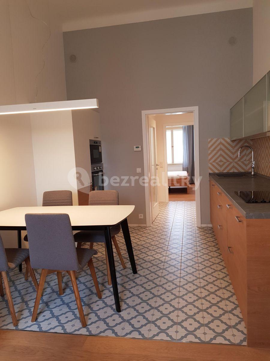 1 bedroom with open-plan kitchen flat to rent, 47 m², Pobřežní, Prague, Prague