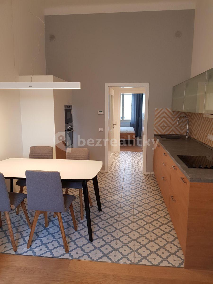 1 bedroom with open-plan kitchen flat to rent, 47 m², Pobřežní, Prague, Prague