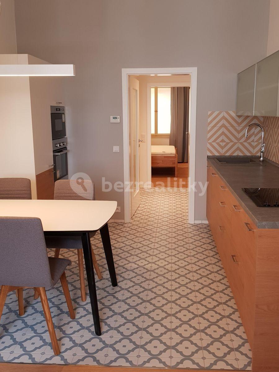 1 bedroom with open-plan kitchen flat to rent, 47 m², Pobřežní, Prague, Prague