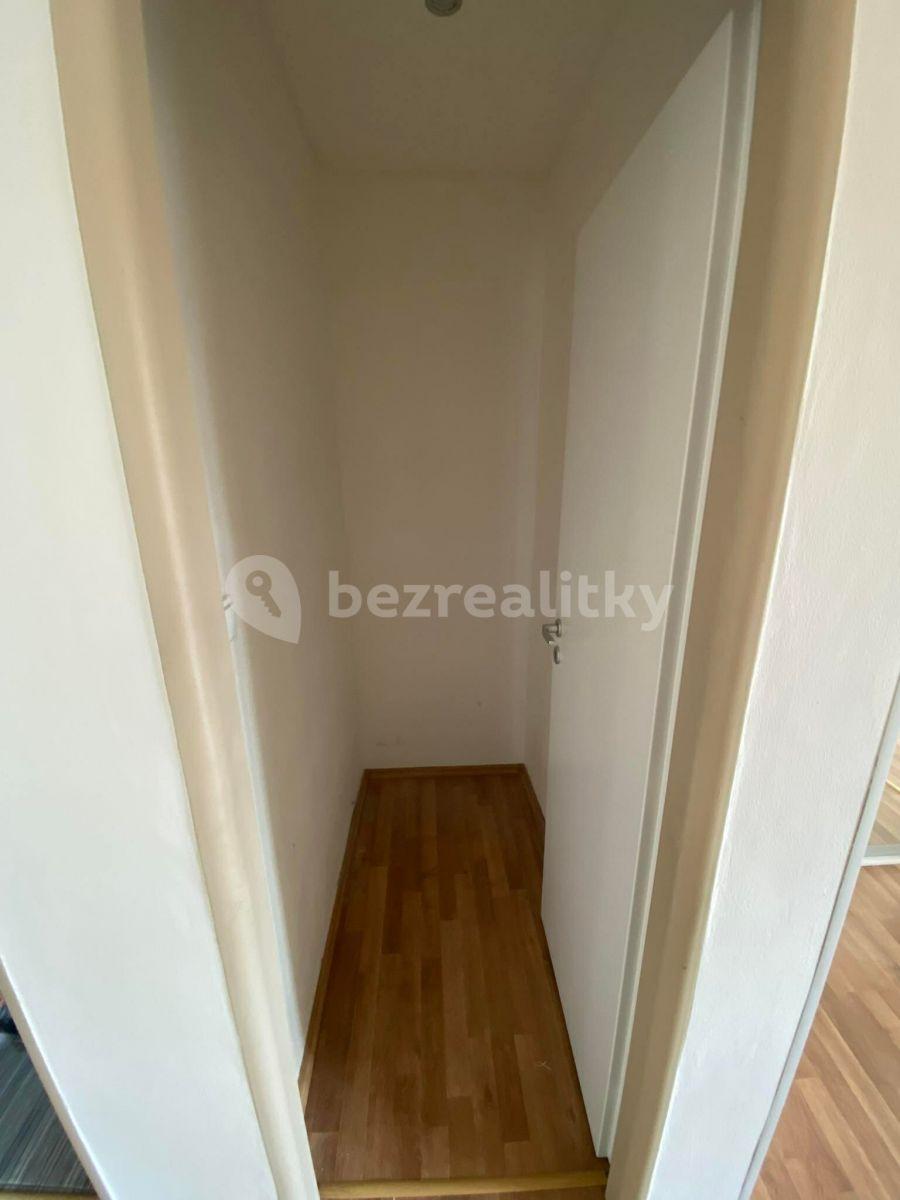 3 bedroom flat to rent, 63 m², Talichova, Prague, Prague