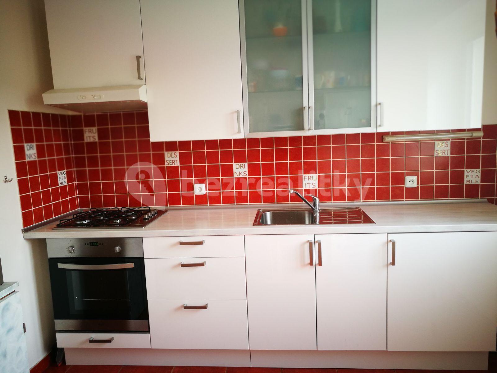 2 bedroom flat to rent, 57 m², U Kombinátu, Prague, Prague