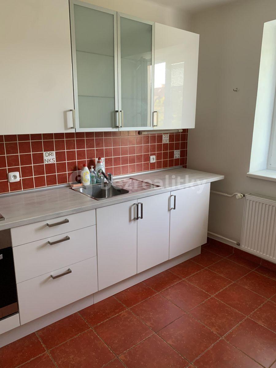 2 bedroom flat to rent, 57 m², U Kombinátu, Prague, Prague