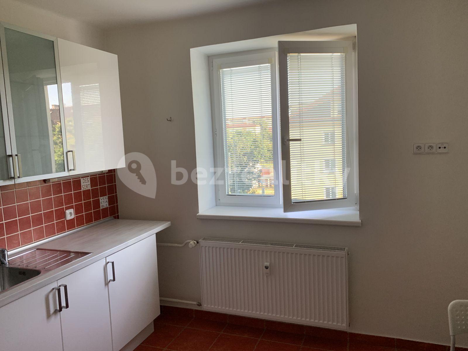 2 bedroom flat to rent, 57 m², U Kombinátu, Prague, Prague