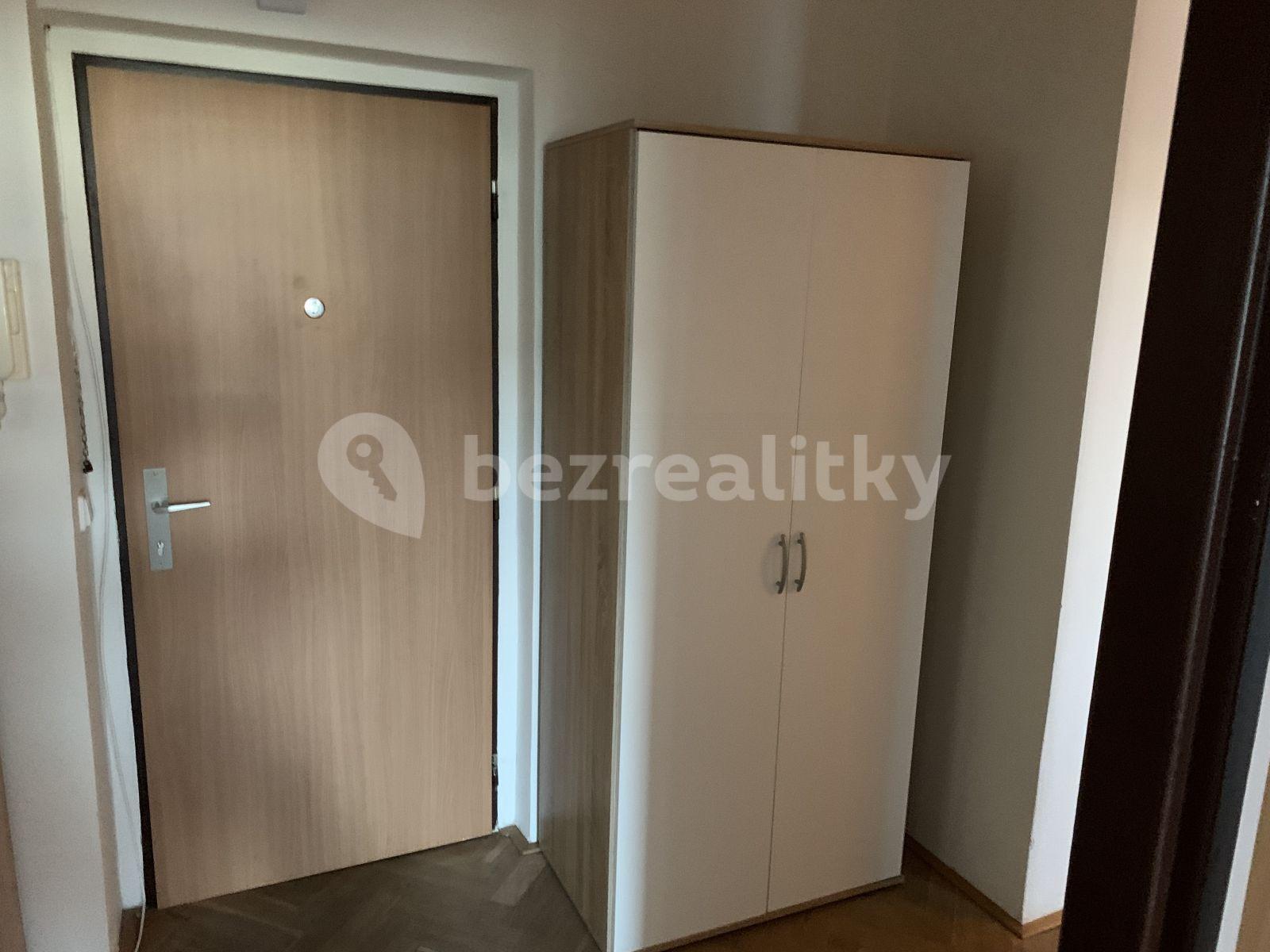 2 bedroom flat to rent, 57 m², U Kombinátu, Prague, Prague