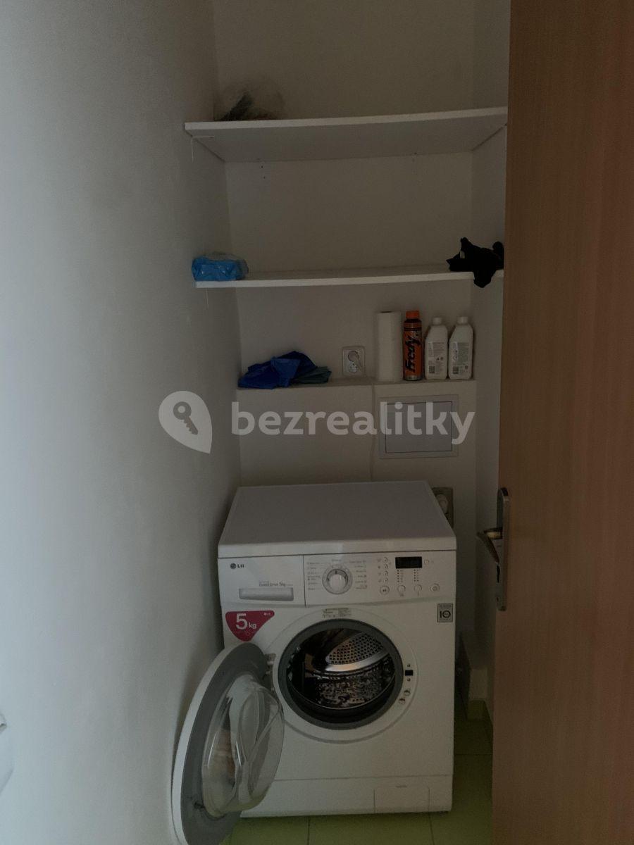 2 bedroom flat to rent, 57 m², U Kombinátu, Prague, Prague