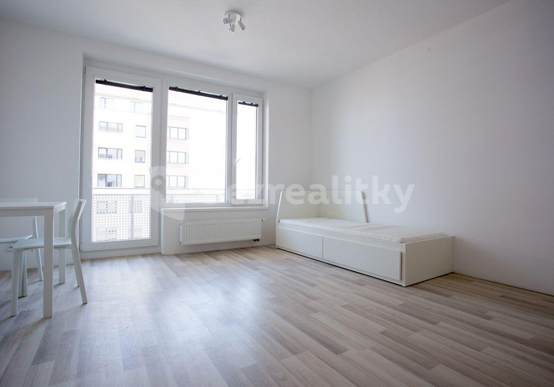 Studio flat to rent, 33 m², Honzíkova, Prague, Prague