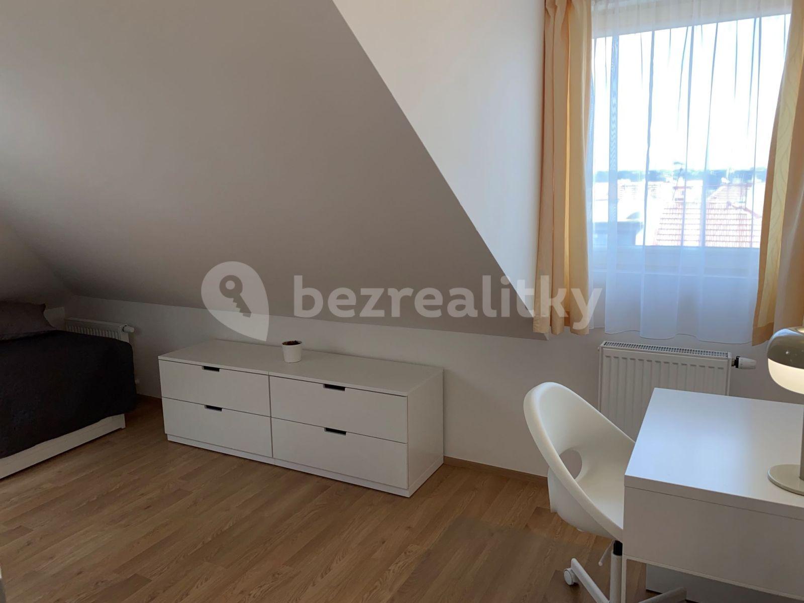 2 bedroom with open-plan kitchen flat to rent, 57 m², Průchova, Prague, Prague