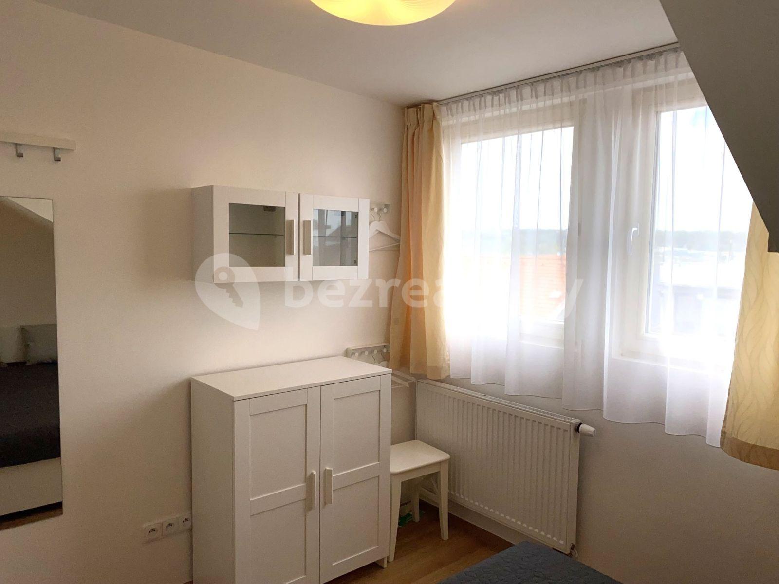 2 bedroom with open-plan kitchen flat to rent, 57 m², Průchova, Prague, Prague