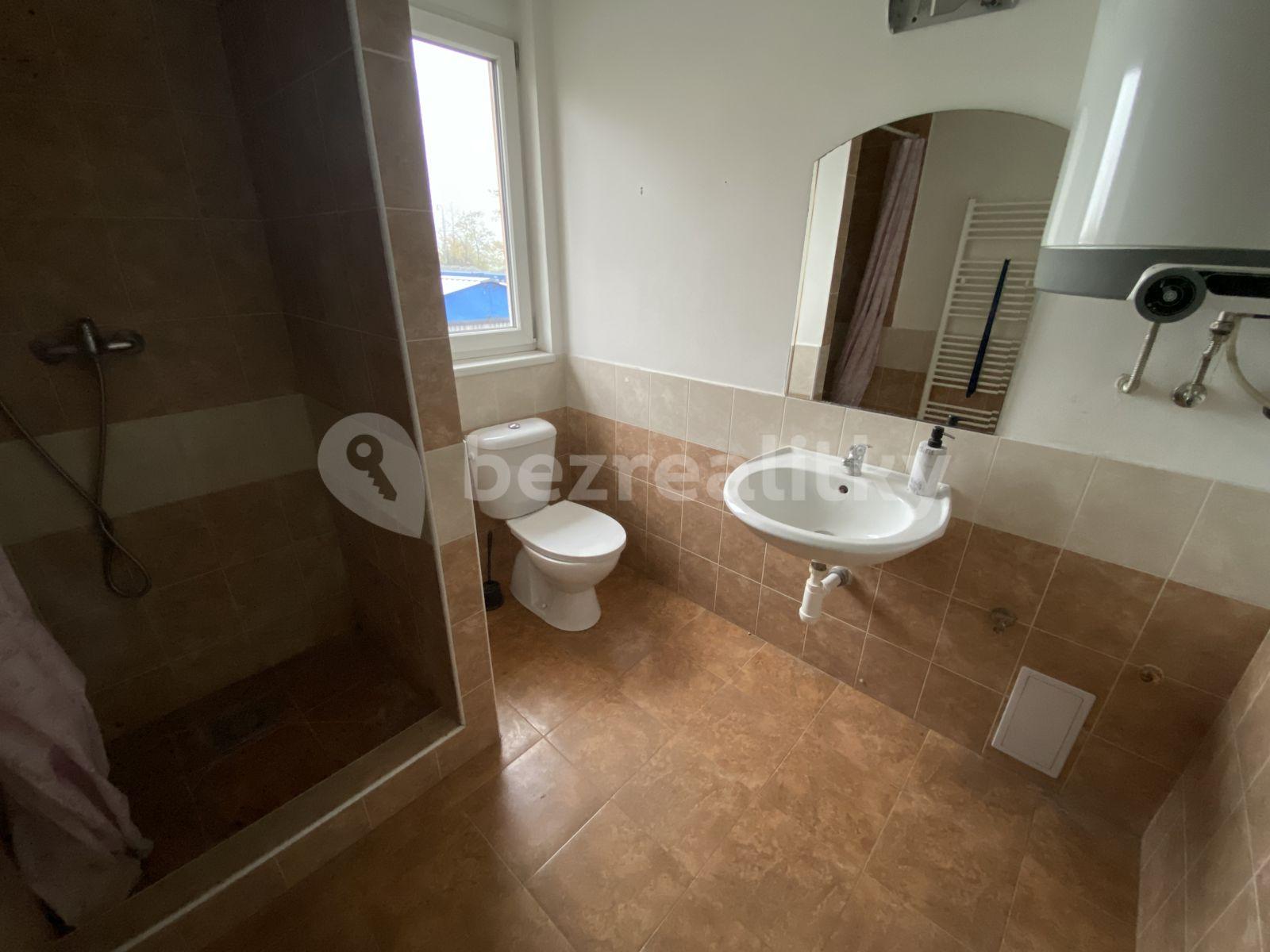 2 bedroom flat to rent, 40 m², Zahradní, Měšice, Středočeský Region