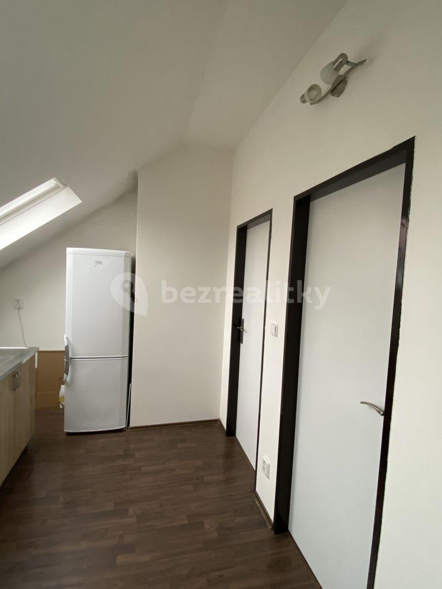 2 bedroom flat to rent, 40 m², Zahradní, Měšice, Středočeský Region