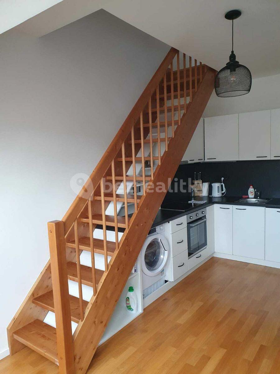 1 bedroom with open-plan kitchen flat to rent, 50 m², Slavíkova, Prague, Prague