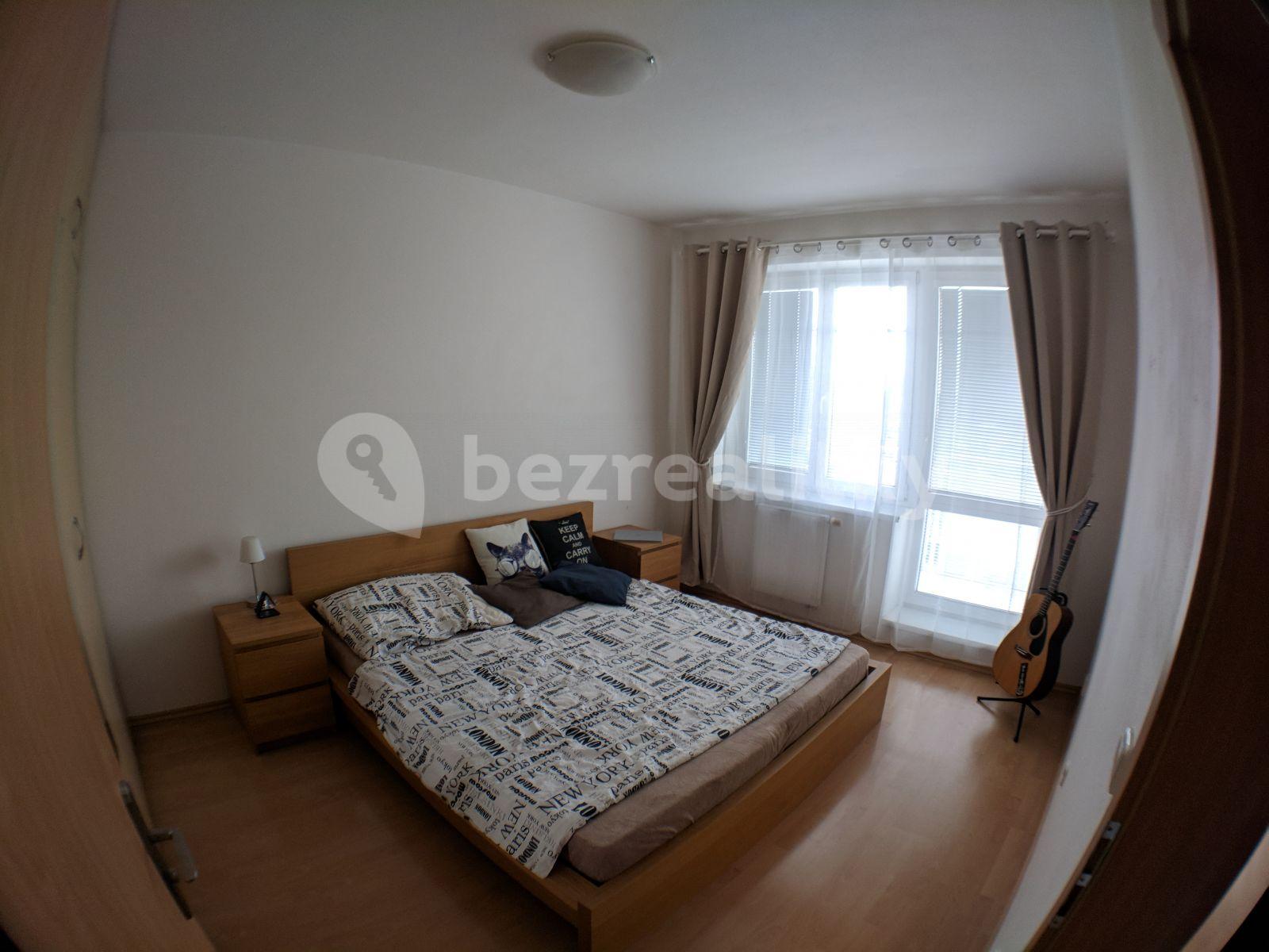 1 bedroom with open-plan kitchen flat to rent, 53 m², Trýbova, Brno, Jihomoravský Region