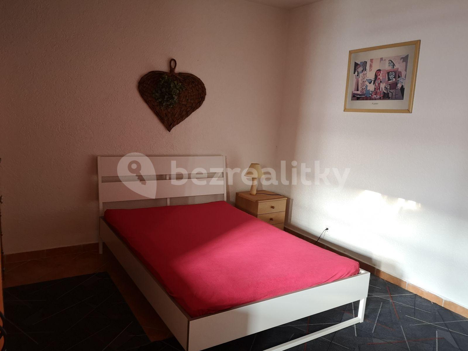 Studio flat to rent, 35 m², Samota, Olomouc, Olomoucký Region