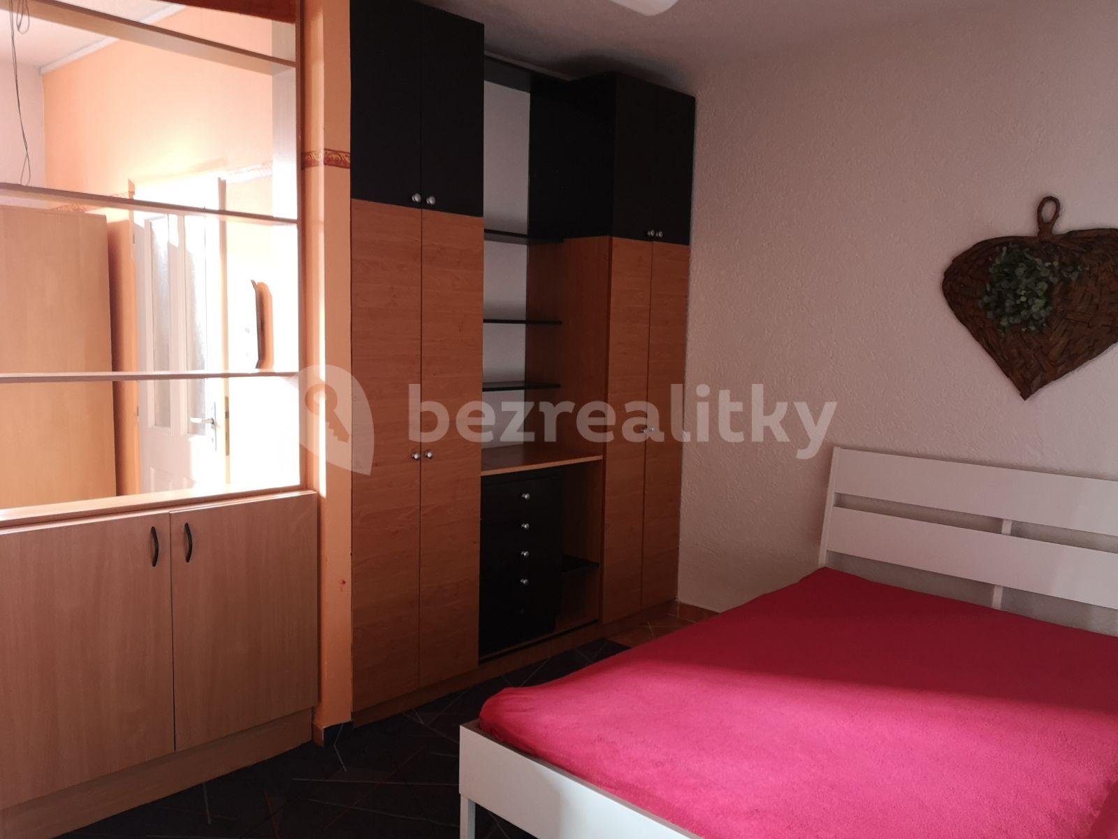 Studio flat to rent, 35 m², Samota, Olomouc, Olomoucký Region