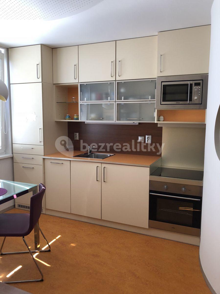 1 bedroom flat to rent, 37 m², Horolezecká, Prague, Prague