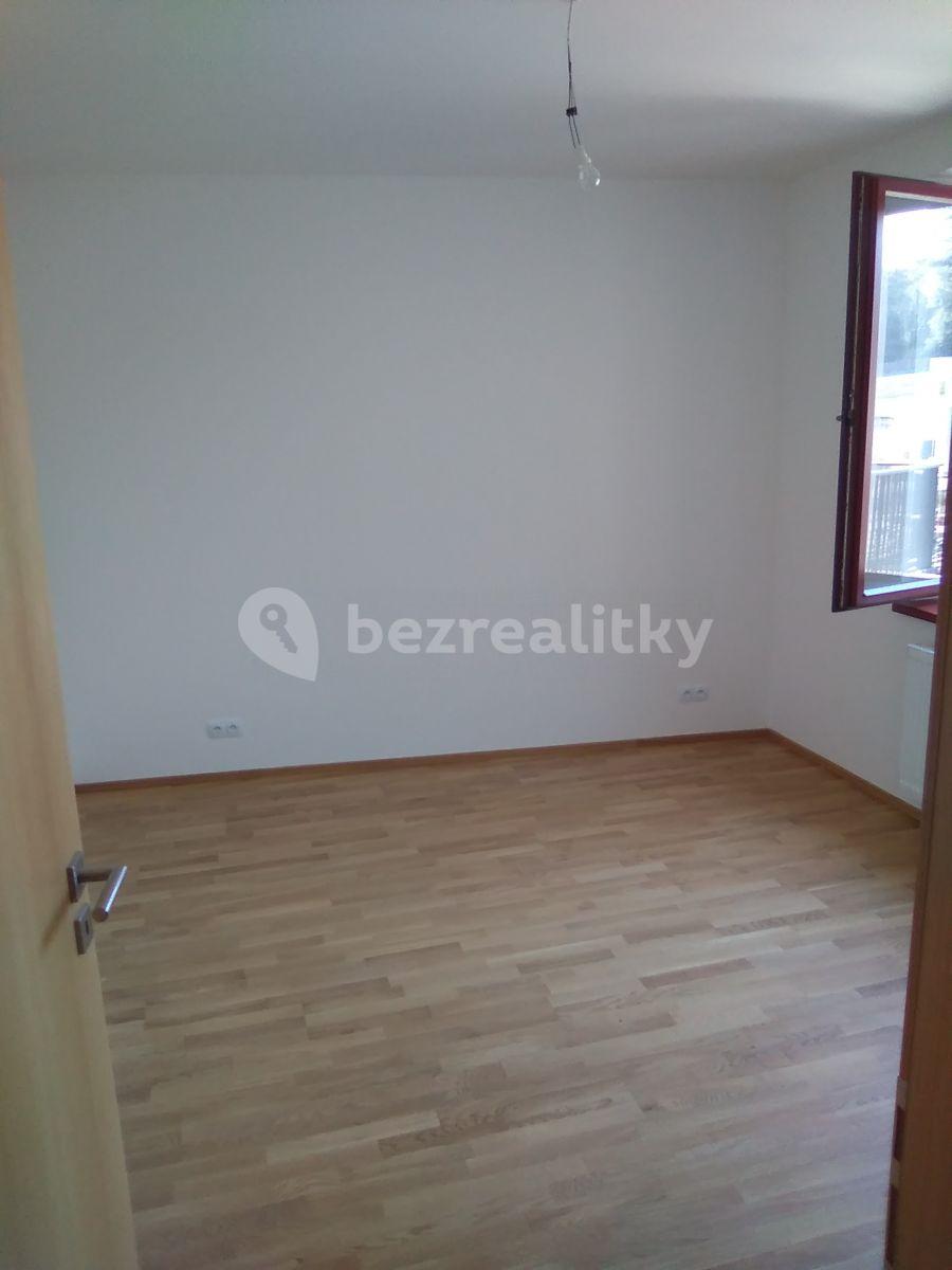 1 bedroom with open-plan kitchen flat to rent, 52 m², Provázkova ulice, Prague, Prague