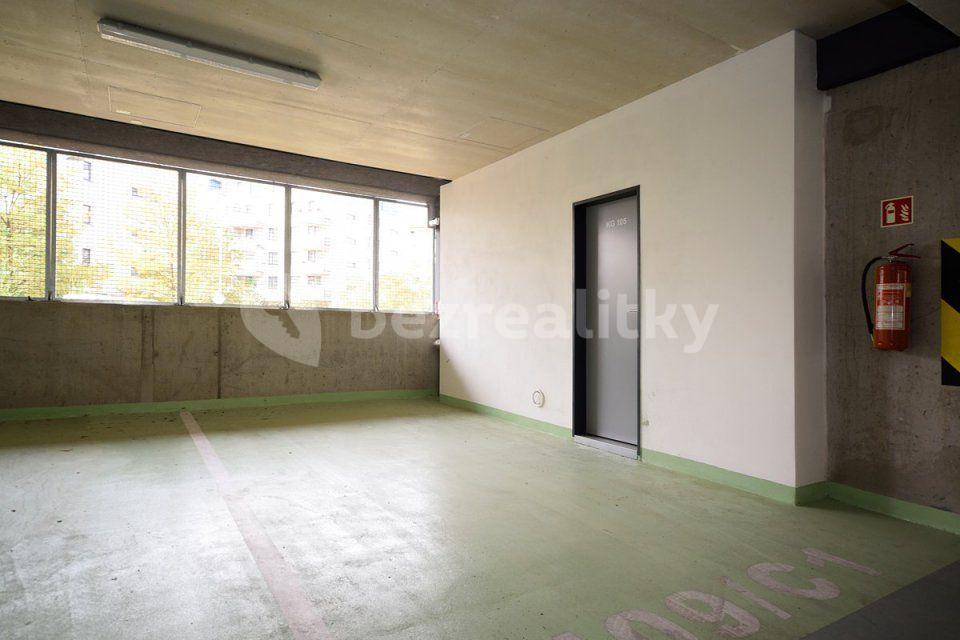 1 bedroom with open-plan kitchen flat to rent, 55 m², Makedonská, Prague, Prague