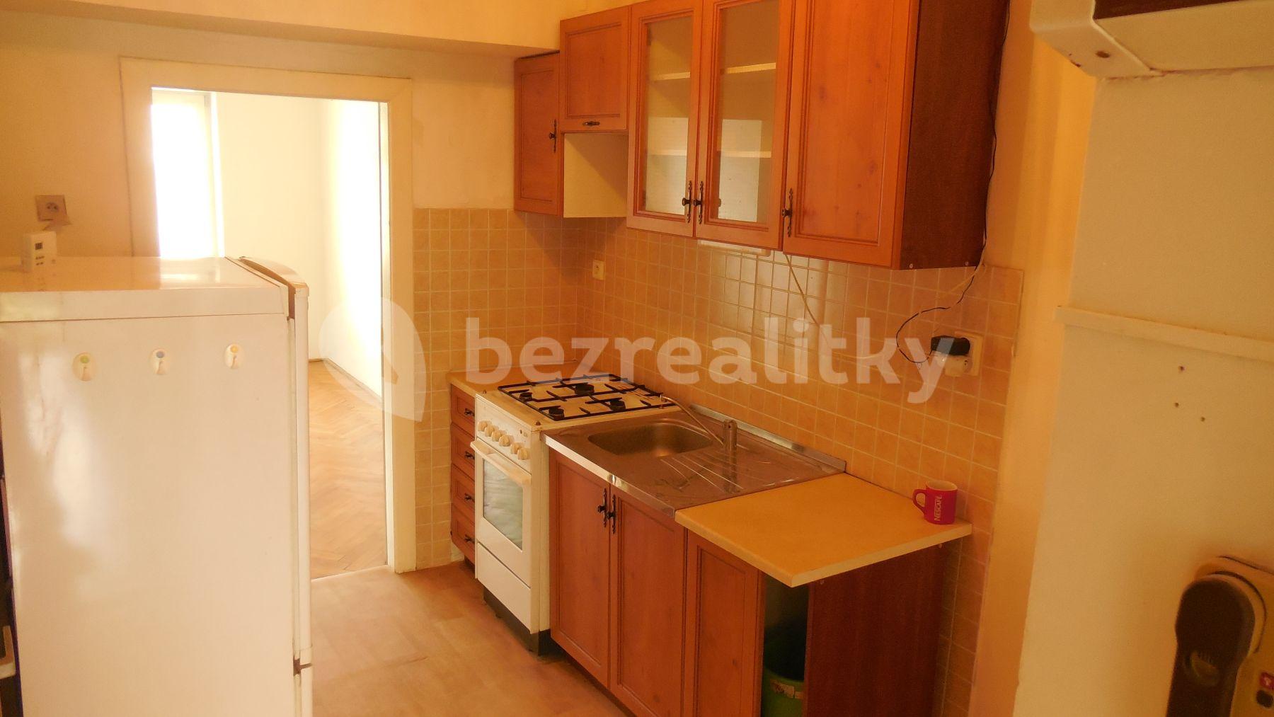 1 bedroom with open-plan kitchen flat to rent, 44 m², Merhautova, Brno, Jihomoravský Region