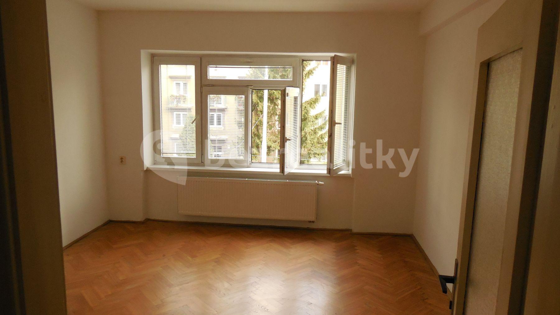 1 bedroom with open-plan kitchen flat to rent, 44 m², Merhautova, Brno, Jihomoravský Region