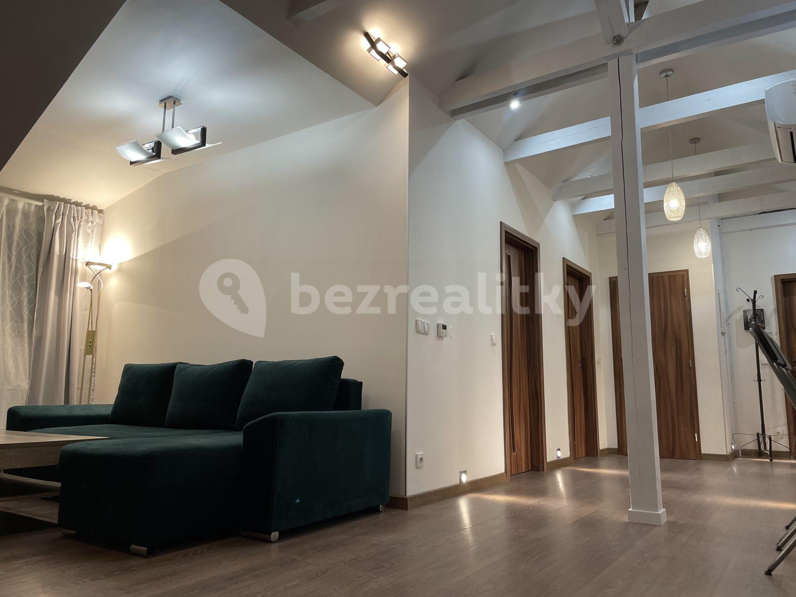 2 bedroom with open-plan kitchen flat to rent, 79 m², Schoellerova, Prague, Prague