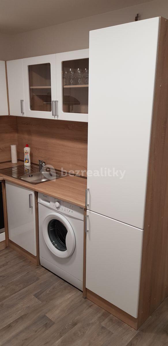 1 bedroom flat to rent, 28 m², Sklářská, Valašské Meziříčí, Zlínský Region