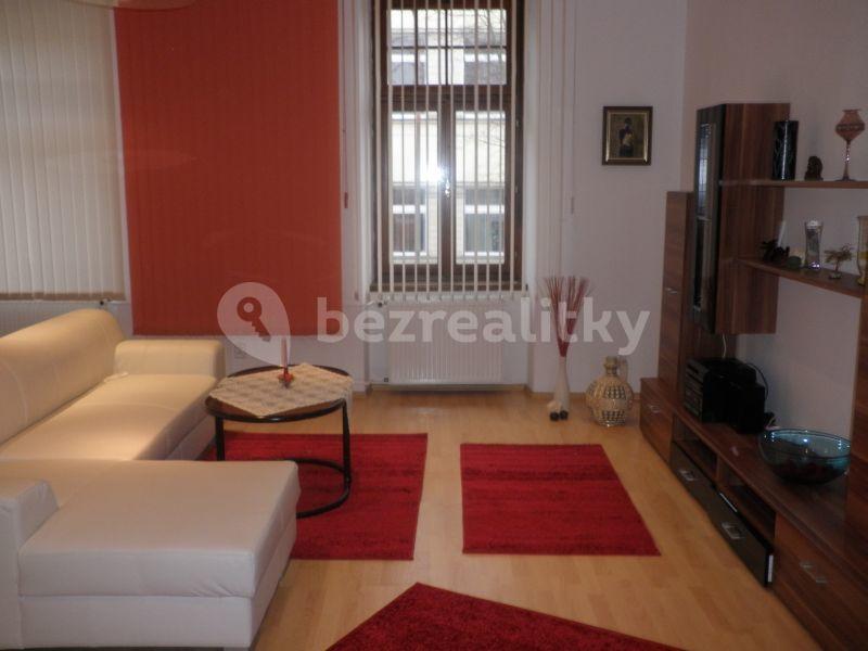 3 bedroom flat to rent, 125 m², Husova tř., České Budějovice, Jihočeský Region