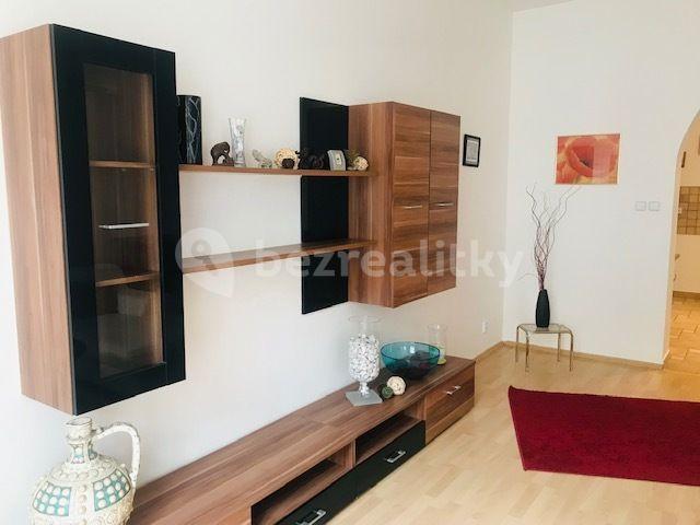 3 bedroom flat to rent, 125 m², Husova tř., České Budějovice, Jihočeský Region