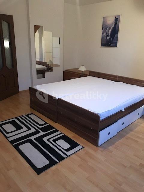 3 bedroom flat to rent, 125 m², Husova tř., České Budějovice, Jihočeský Region