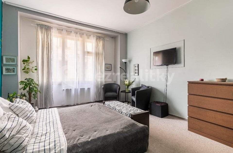 Studio flat to rent, 30 m², Rybná, Prague, Prague