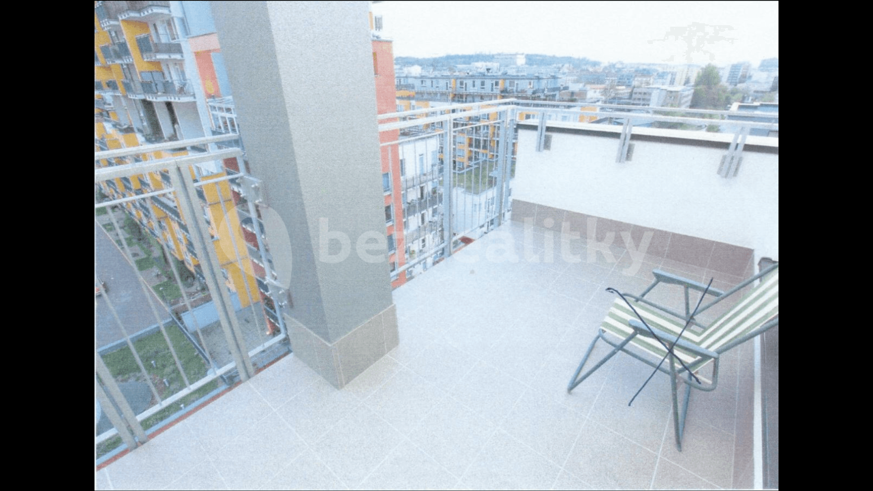 1 bedroom with open-plan kitchen flat to rent, 57 m², Pod Harfou, Prague, Prague