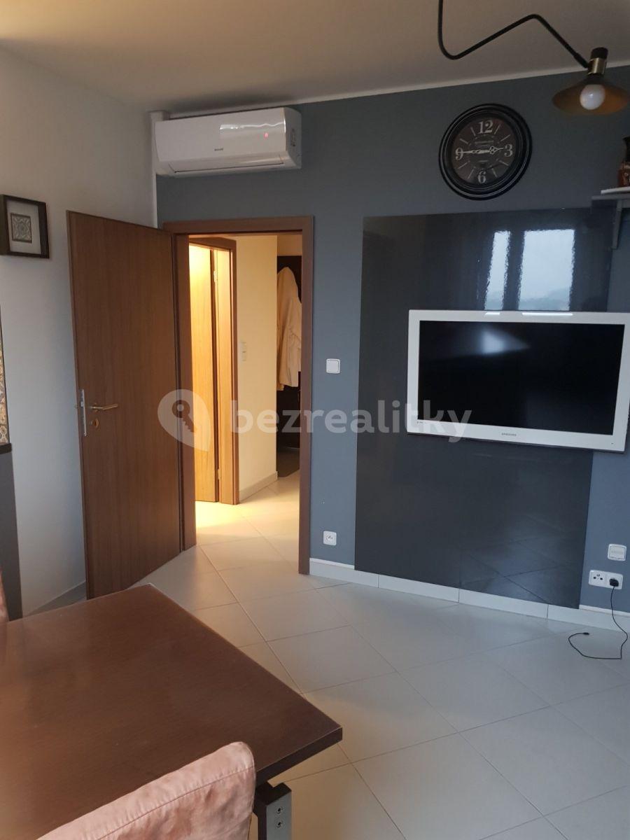 1 bedroom with open-plan kitchen flat to rent, 57 m², Pod Harfou, Prague, Prague