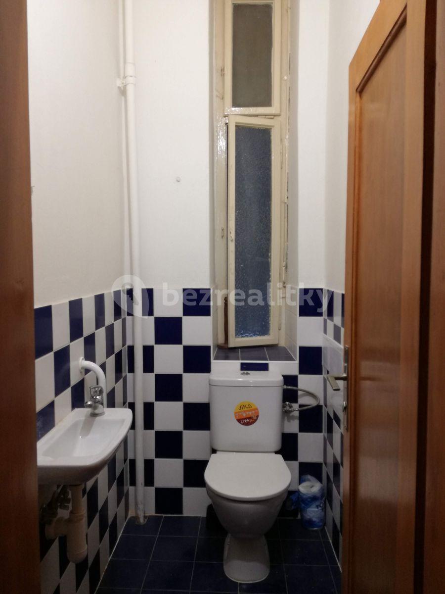 3 bedroom flat to rent, 83 m², Karlovo náměstí, Prague, Prague