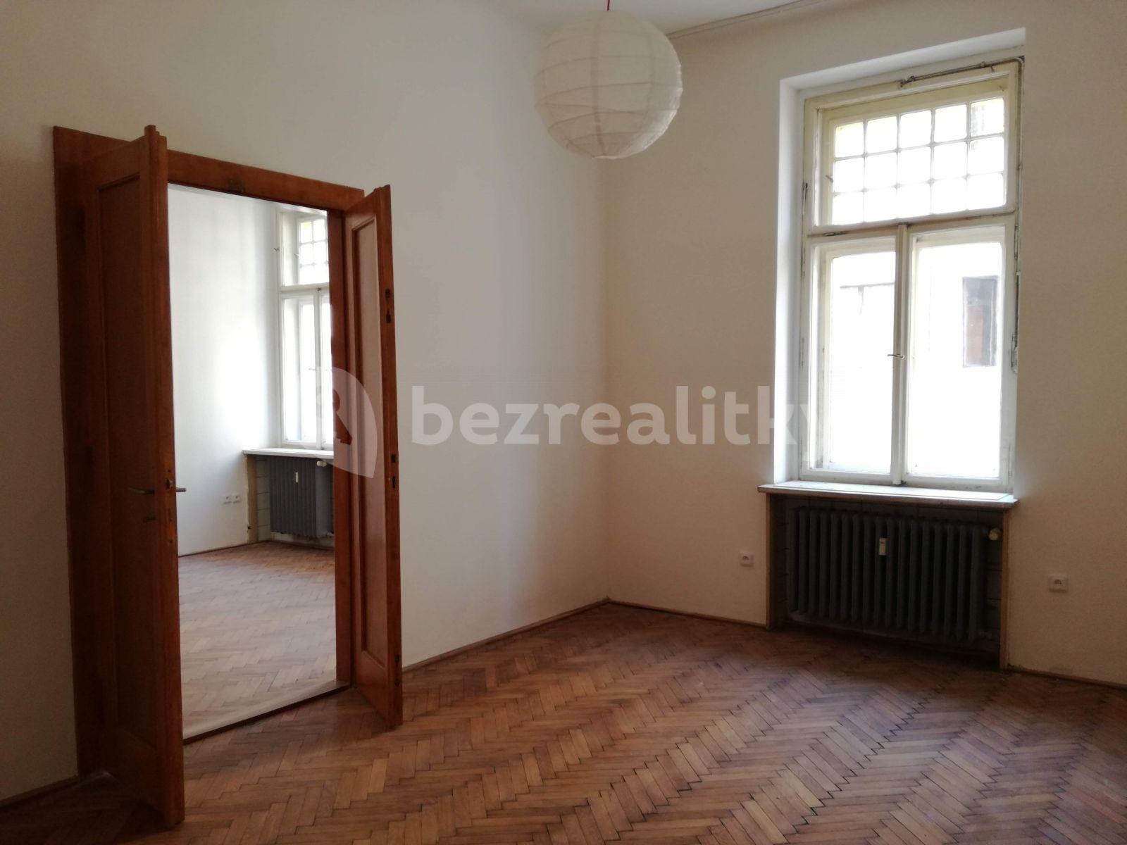 3 bedroom flat to rent, 83 m², Karlovo náměstí, Prague, Prague