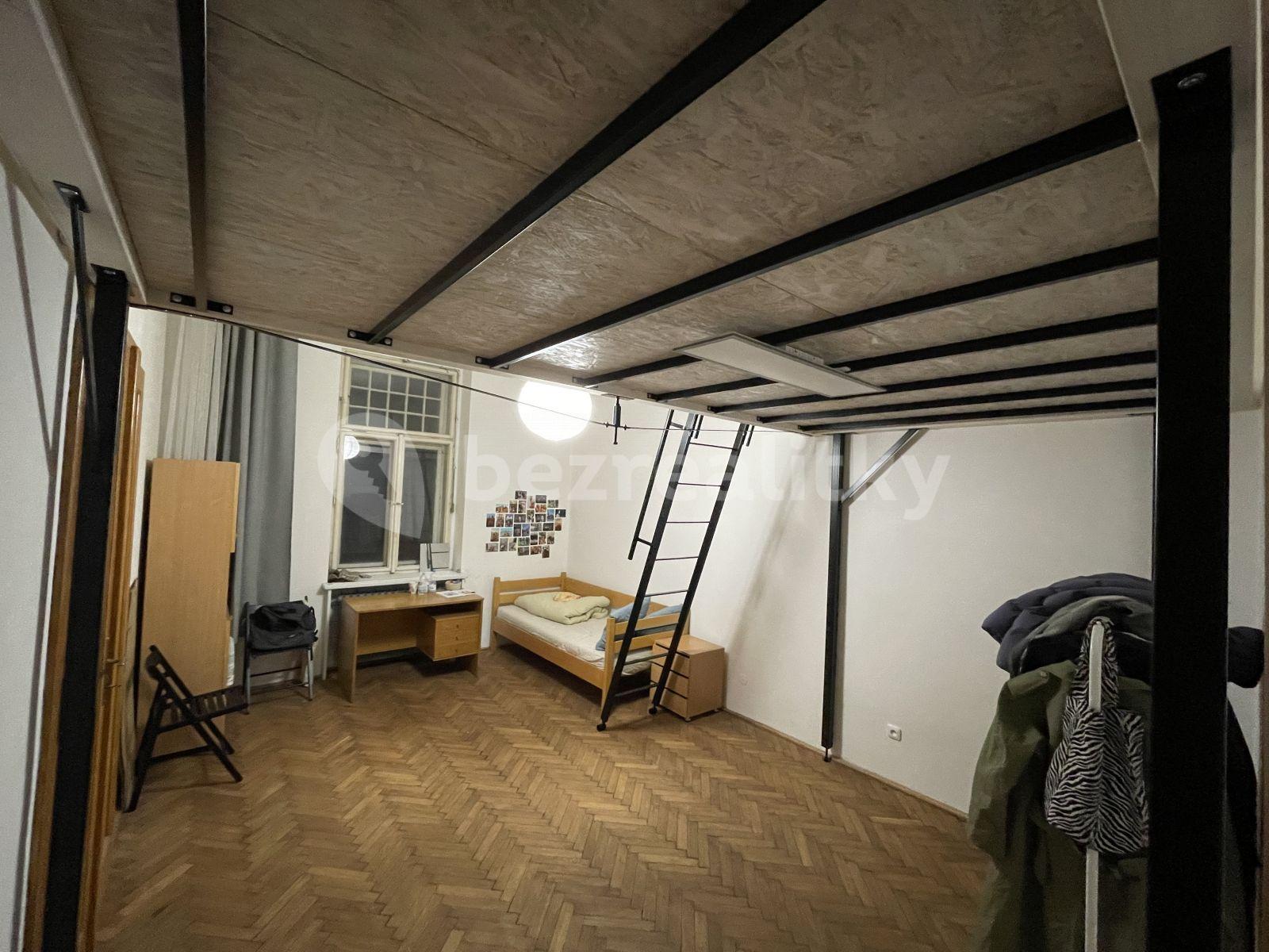 3 bedroom flat to rent, 83 m², Karlovo náměstí, Prague, Prague